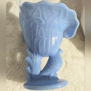 VTG Guernsey Blue Milk Glass "Dove In Rushes" Jack-In-The-Pulpit Vase/Compote